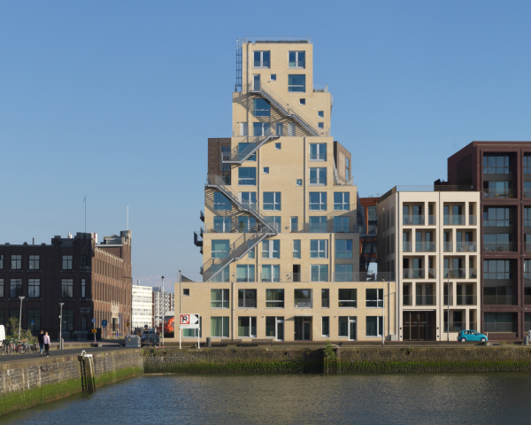 Opgeleverd Lloyd Yard & Babel